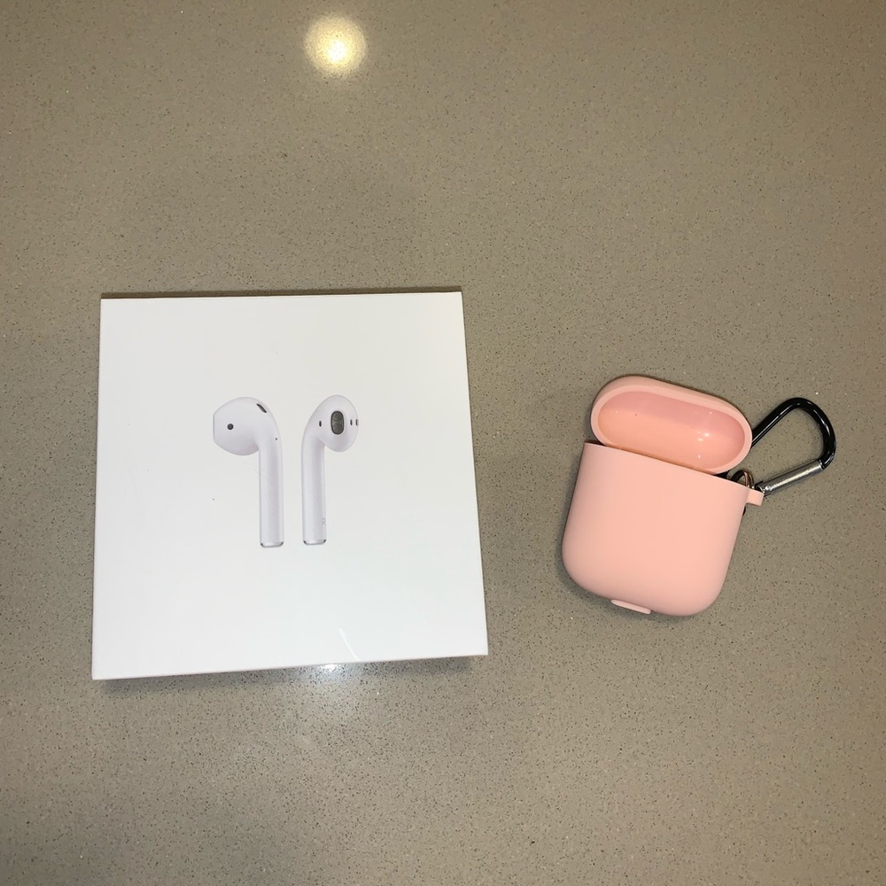 Apple AirPods
